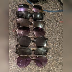 Tons of chicks glasses.